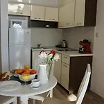 Апартамент кабакум плаза - Cabacum Plaza