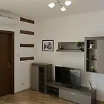Апартамент кабакум плаза - Cabacum Plaza *