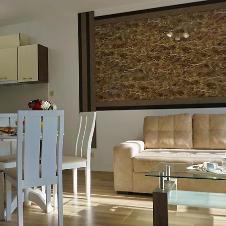 кабакум плаза - Cabacum Plaza * Warna