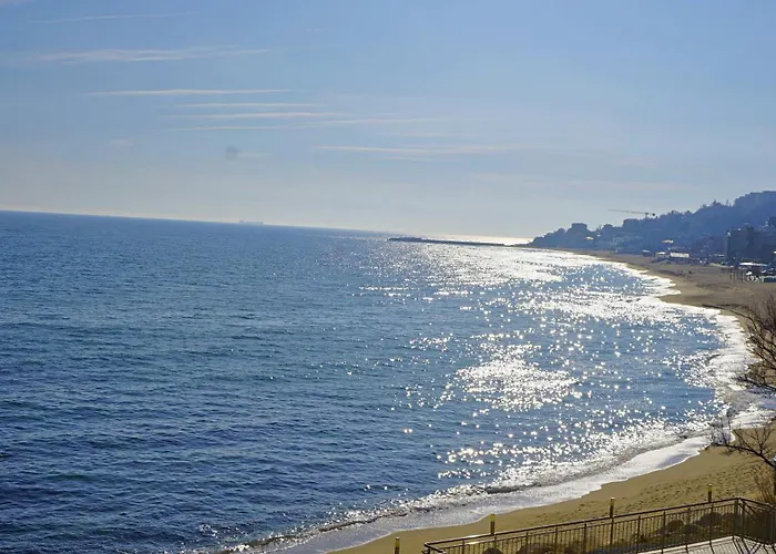 кабакум плаза - Cabacum Plaza Apartment *